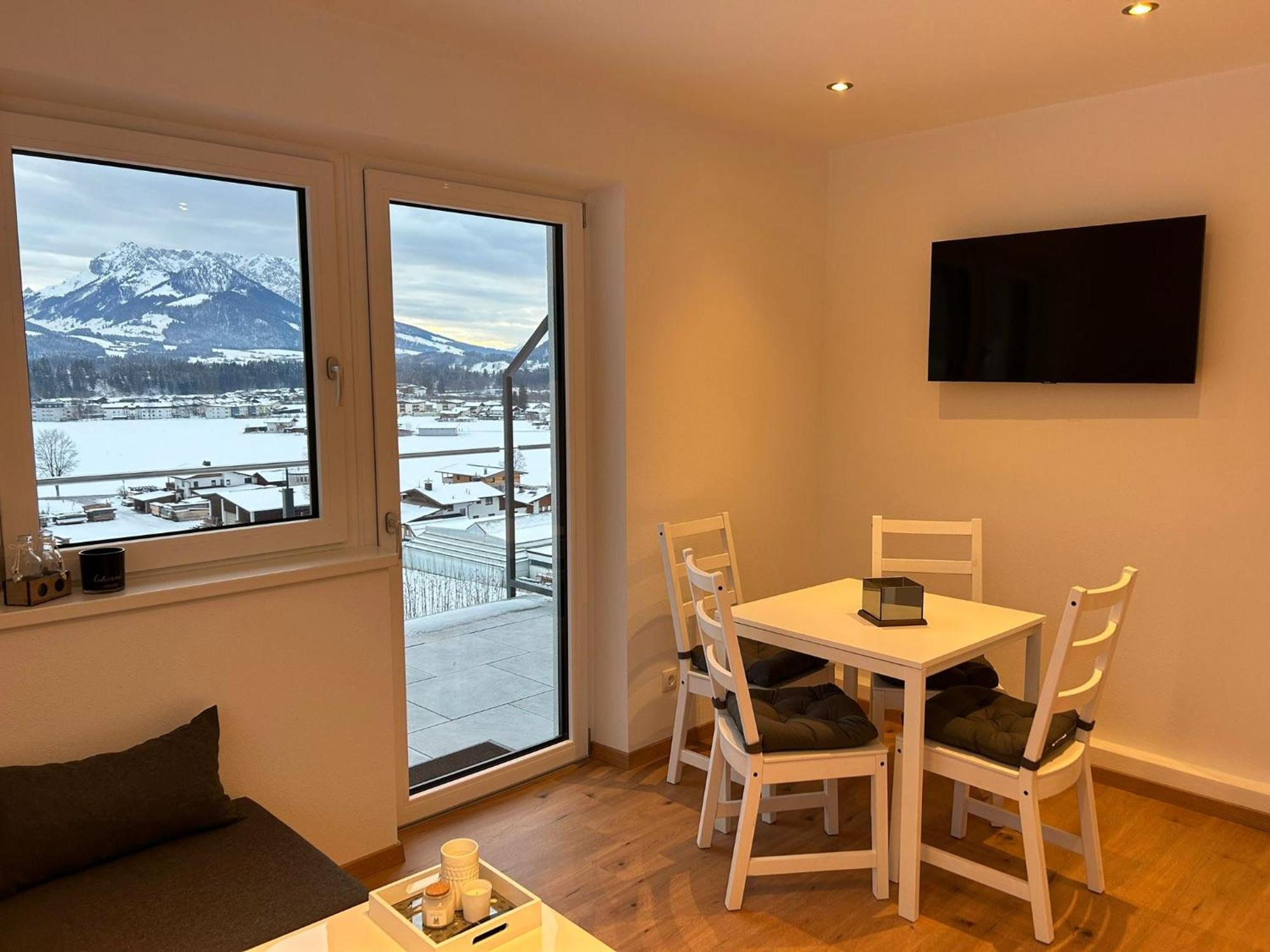 Haus Sonnenwinkl Apartamento Kössen Exterior foto